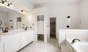 3601 Cliffwood Dr, Alvarado, TX 76009
