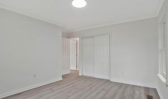 15710 PRESSWICK Ln, Bowie, MD 20716