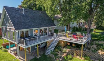 1301 Geneva Dr, Alexandria, MN 56308