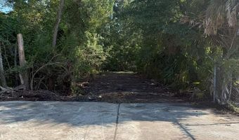 464 W Parker St, Baxley, GA 31513