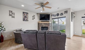 117 Watercress Rd, North Liberty, IA 52317