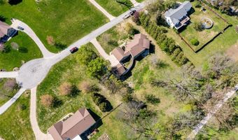 208 Augusta Village Pl, Augusta, MO 63332