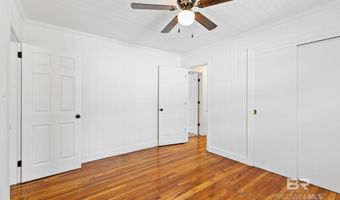 301 E Craig St, Atmore, AL 36502