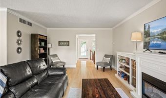 1922 Parkmont Ln, Anoka, MN 55303