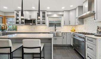 116 E Orchard St, Arlington Heights, IL 60005