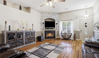870 Vandenburg St, Boiling Springs, SC 29316
