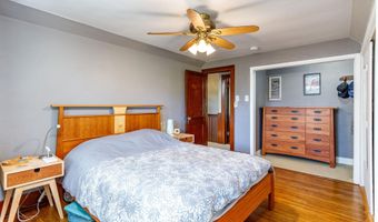 1019 Harding Ave, Ames, IA 50010