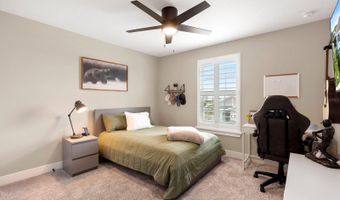 5829 SILVER SUN Dr, Apollo Beach, FL 33572