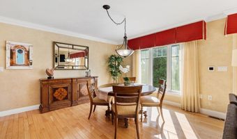 11 Swan Ln 11, Andover, MA 01810