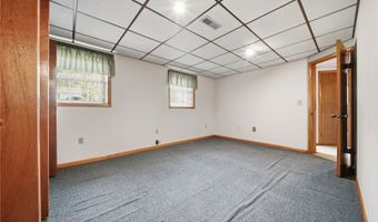 1358 E 27th St, Ashtabula, OH 44004