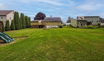 18 Leslie Ct, Bristol, CT 06010