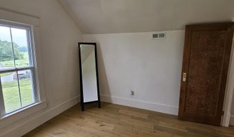 3073 State Highway Ww, Aurora, MO 65605