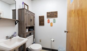 2 Bangor St, Augusta, ME 04330