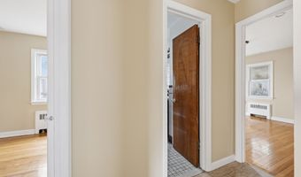 972 Capitol Ave 1, Bridgeport, CT 06606