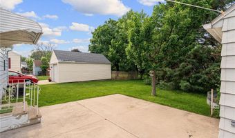 1306 6th Ave NW, Austin, MN 55912