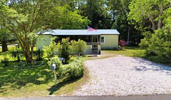 250 Bobby Cato St, Apalachicola, FL 32320