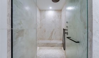 1177 Kane Concourse 405, Bay Harbor Islands, FL 33154