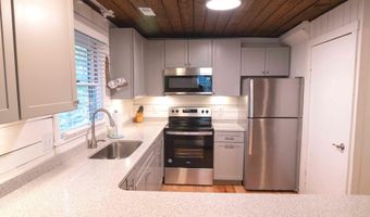 206 DALE, Basye, VA 22810