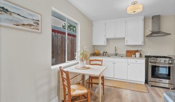 130 Hainline Rd, Aptos, CA 95003