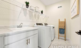 563 Whinfield Pl, Aberdeen, NC 28315
