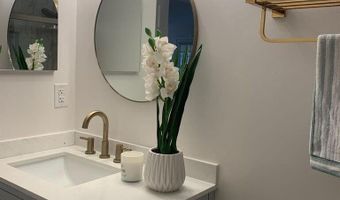 109 Fieldcrest St Apt 302, Ann Arbor, MI 48103