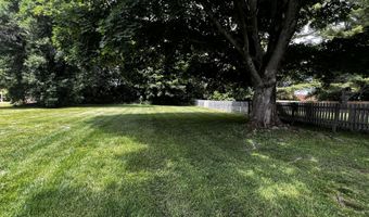 66 Howard St, Bangor, ME 04401