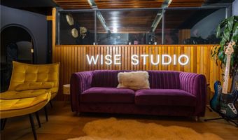 915 Highland Dr, Solana Beach, CA 92075
