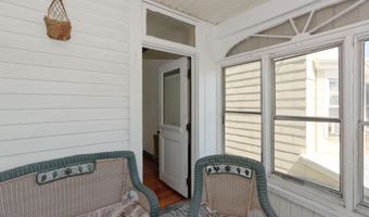 587 Washington Ave, Albany, NY 12206