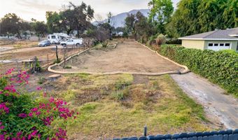 169 W Woodbury Rd, Altadena, CA 91001