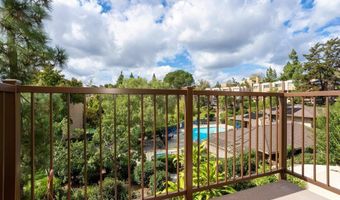 5700 Baltimore Dr 16, La Mesa, CA 91942