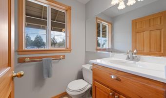 24585 Dodds Rd, Bend, OR 97701