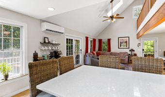 10 Rocky Top Ln, Ashland, NH 03217