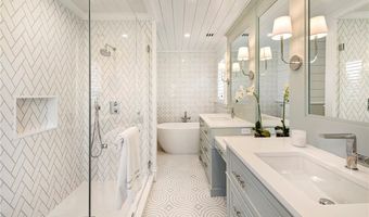 85 Nayatt Rd, Barrington, RI 02806