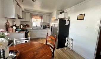 15854 Englewood Ave, Allen Park, MI 48101