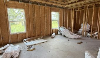 19298 Cressie Ln, Altha, FL 32421