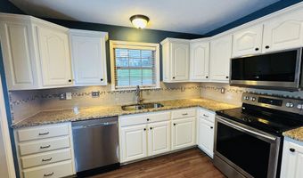 106 Martha Jean Ln, Beebe, AR 72012