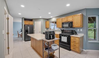 2371 Riverbluff Dr, Arnold, MO 63010