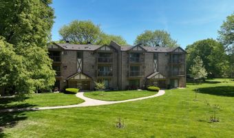 811 S Dwyer Ave E, Arlington Heights, IL 60005
