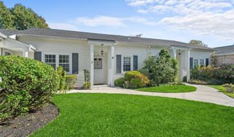 75 Harbor N, Amityville, NY 11701