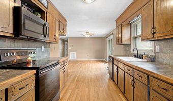 885 Rice Mill Chavers Rd, Albertville, AL 35951