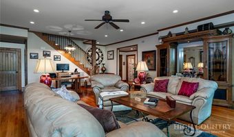 171 Camp Davis Rd, Banner Elk, NC 28604