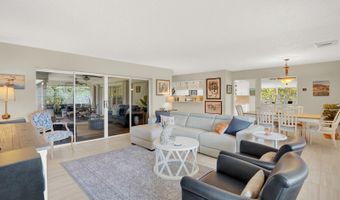 221 Orange Tree Dr, Atlantis, FL 33462