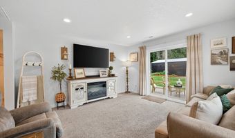 22194 S BEAVERCREEK Rd, Beavercreek, OR 97004