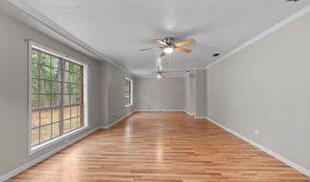 320 Brobston St, Baxley, GA 31513