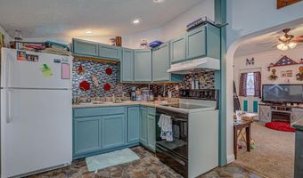 307 Railroad Ave, Aurora, IN 47001