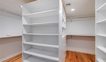 4820 Encino Ter, Encino, CA 91316