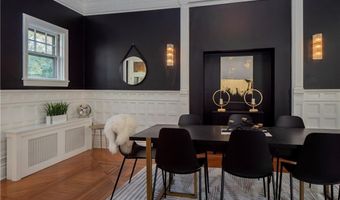 45 Ayrault St 5, Newport, RI 02840