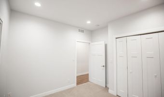 2410 Eastland Dr, Algona, IA 50511