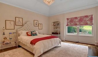 393 Anderson Ave, Alpine, NJ 07620