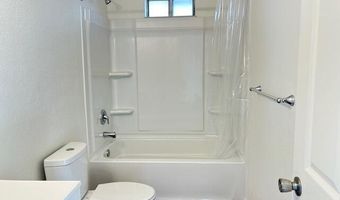 943 E Front St, Fallon, NV 89406